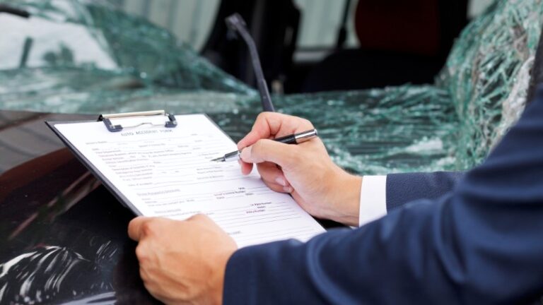 Why You Need To Take Notes After A Car Accident in Colorado Springs